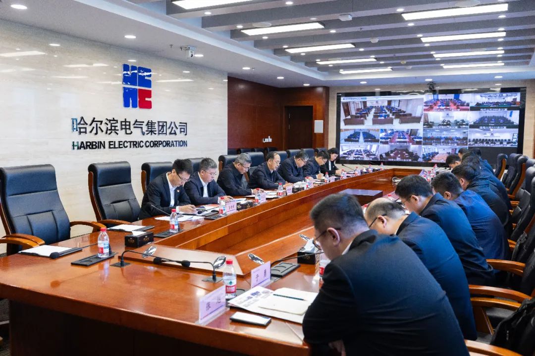 尊龙凯时集团召开2025年五四表扬座谈会-尊龙凯时